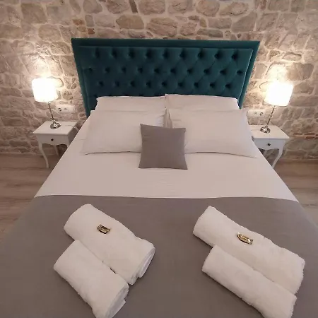 Apartman Antique - Center