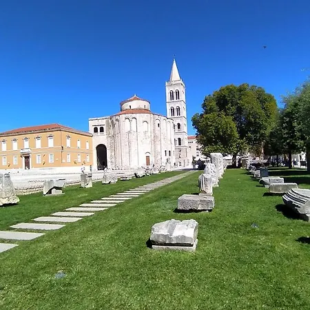 Antique - Center Apartmán Zadar