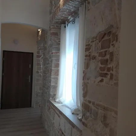 Antique - Center Apartment *