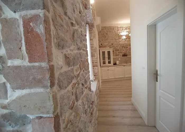 Antique - Center Zadar